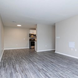 bedroom at 2207 North located in Greenville, SC